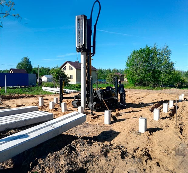 Монтаж фундамента на забивных сваях в Каменске-Шахтинском